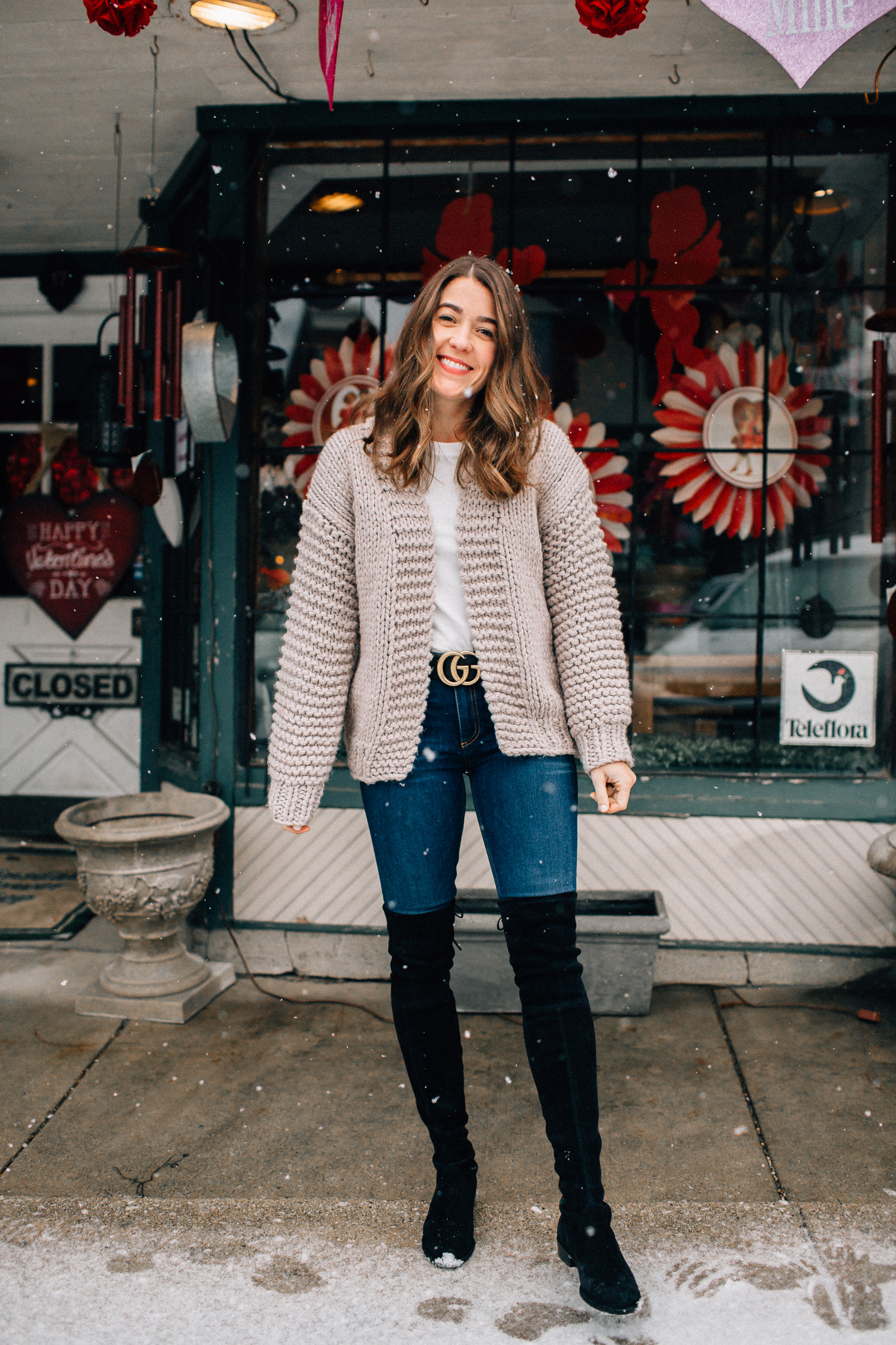 valentine's day casual date night outfit