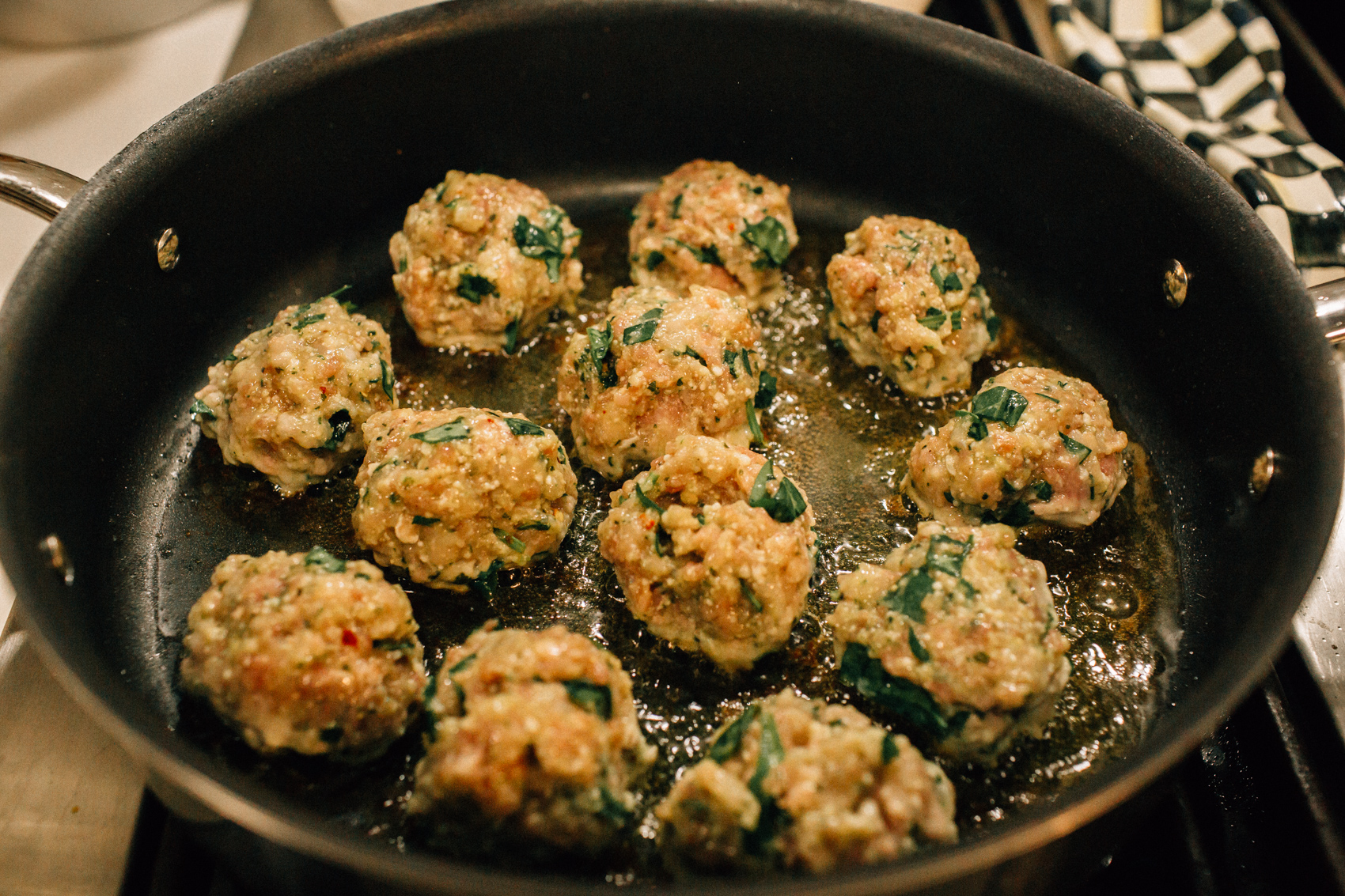 easy weeknight turkey meatball recipe skillet