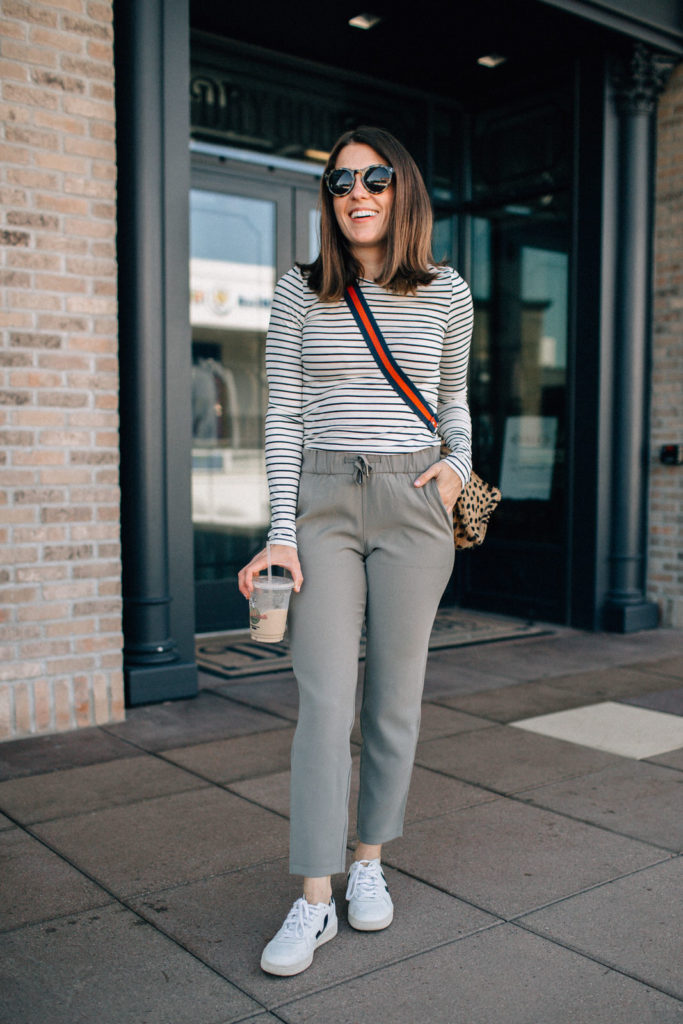 An Easy Outfit to Tackle Mom Life