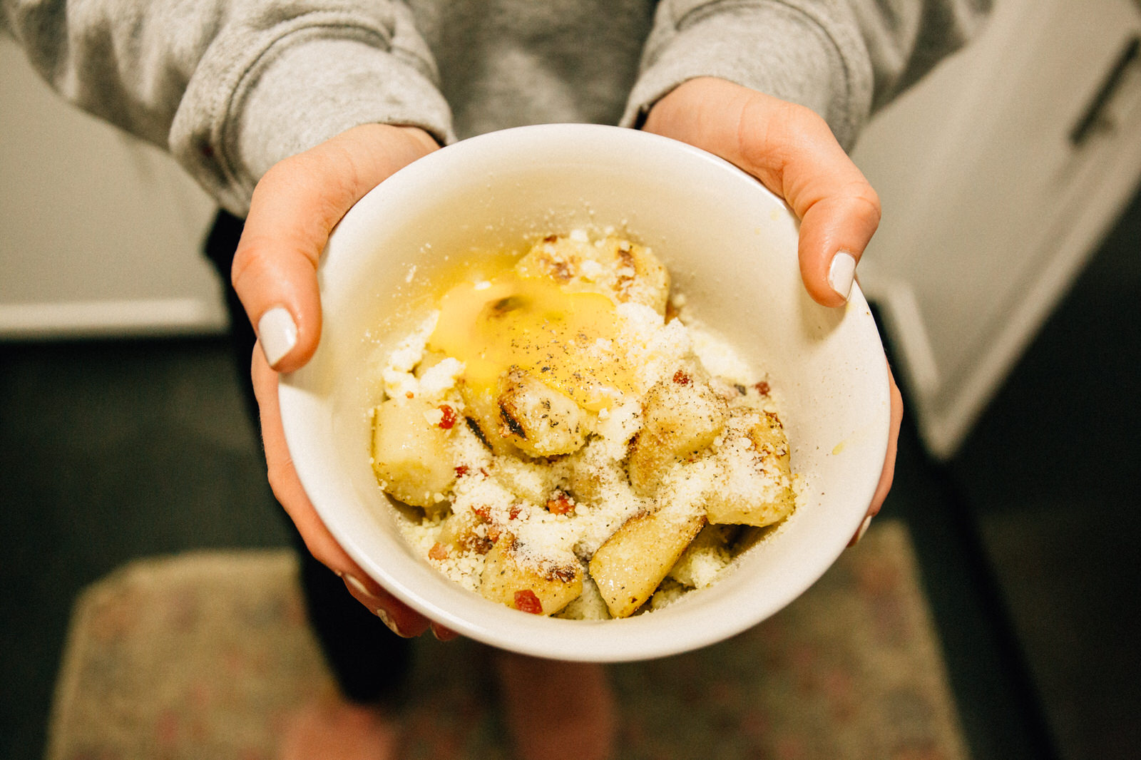 trader joe's cauliflower gnocchi recipe carbonara egg parmesan red pepper flakes