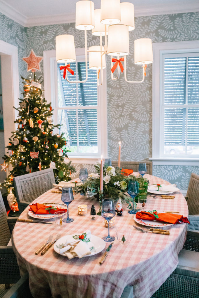 Setting the Holiday Table