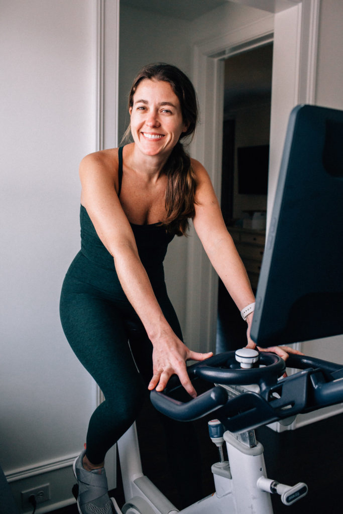 My Current Workout Routine + At-Home Workout Essentials