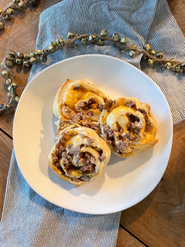 Sausage and Cheese Breakfast Wheels