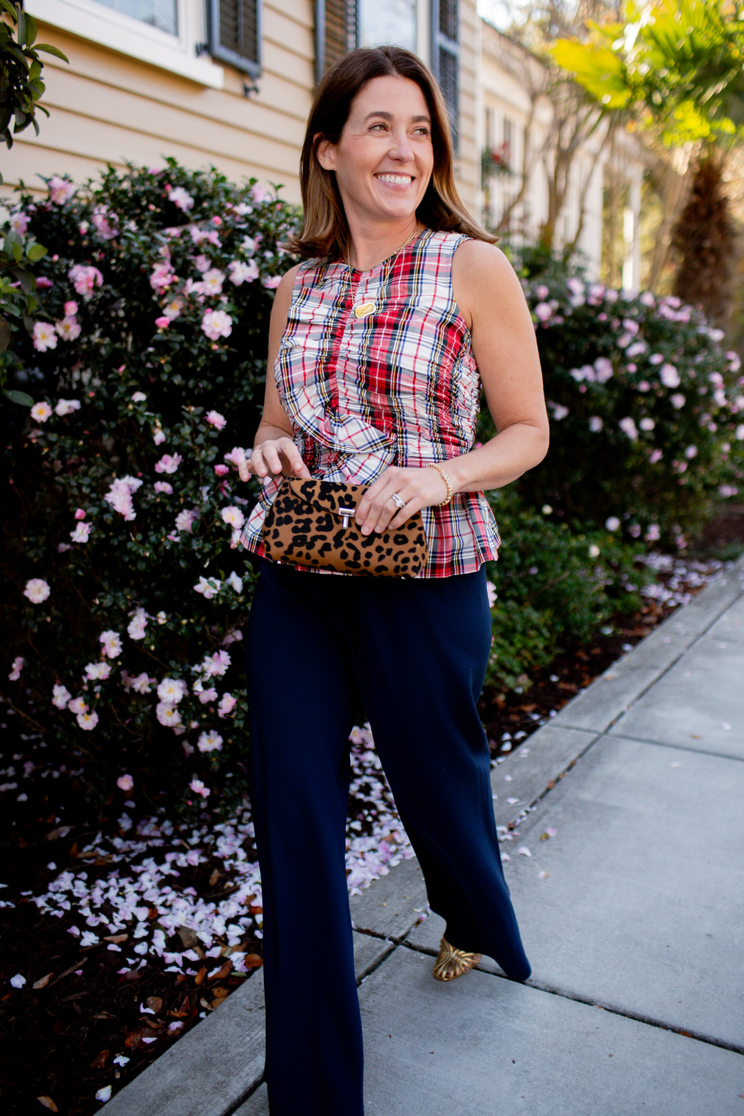 casual outfits for the holiday, tartan plaid top, La ligne pants